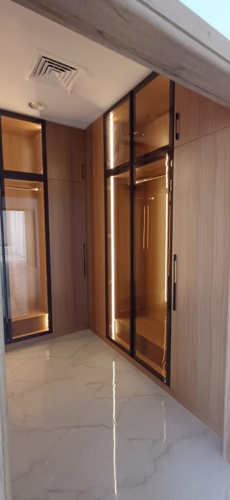 Custom wardrobe interior design UAE – Amana Interiors and Decorations